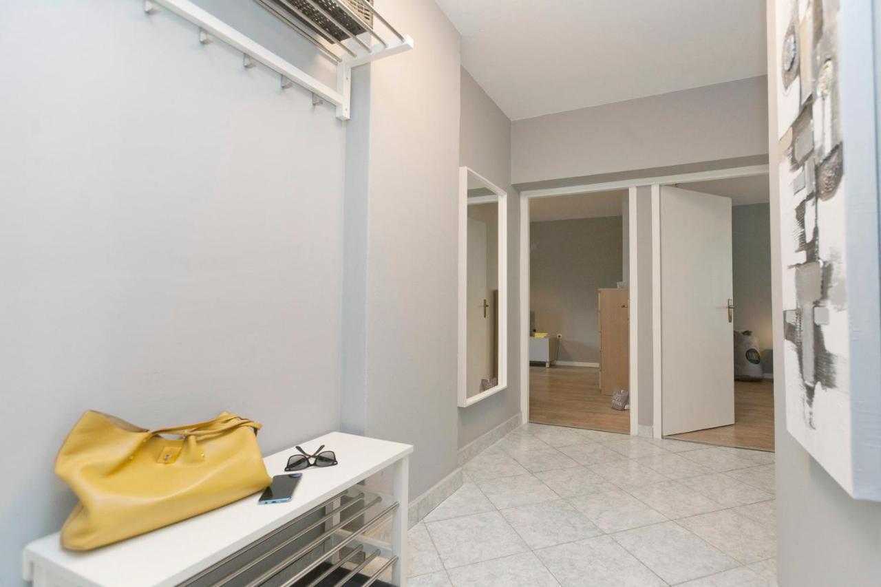 Rr Apartment Pula Exterior photo
